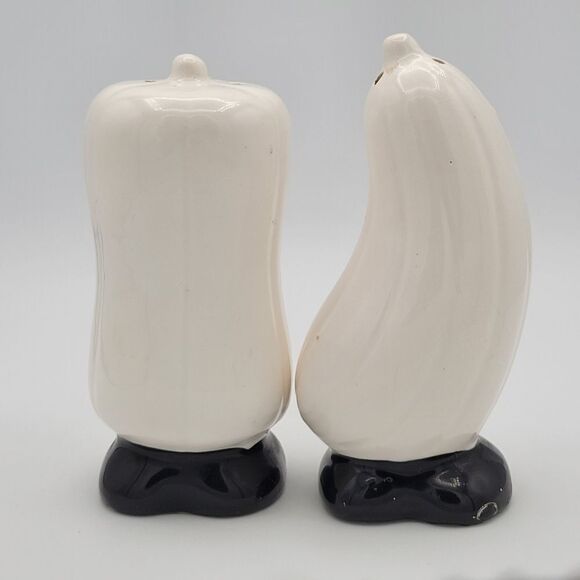Rare Vintage Ghost Pepper Salt and Pepper Shaker Set - Picture 4 of 15